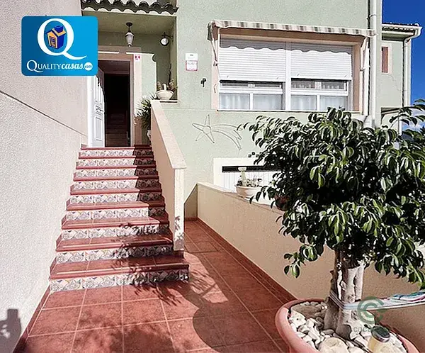 Bungalow en Jijona Alicante con 5 dormitorios y 2 baños