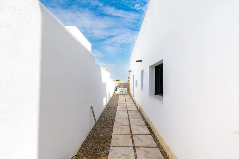 Venta Chalet Luminoso Benijofar 3 Dormitorios Piscina Privada