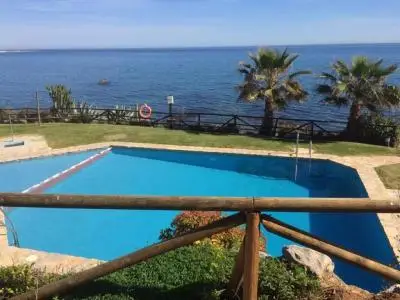 Adosado en Primera Linea de Playa Estepona 2 Dormitorios 2 Baños