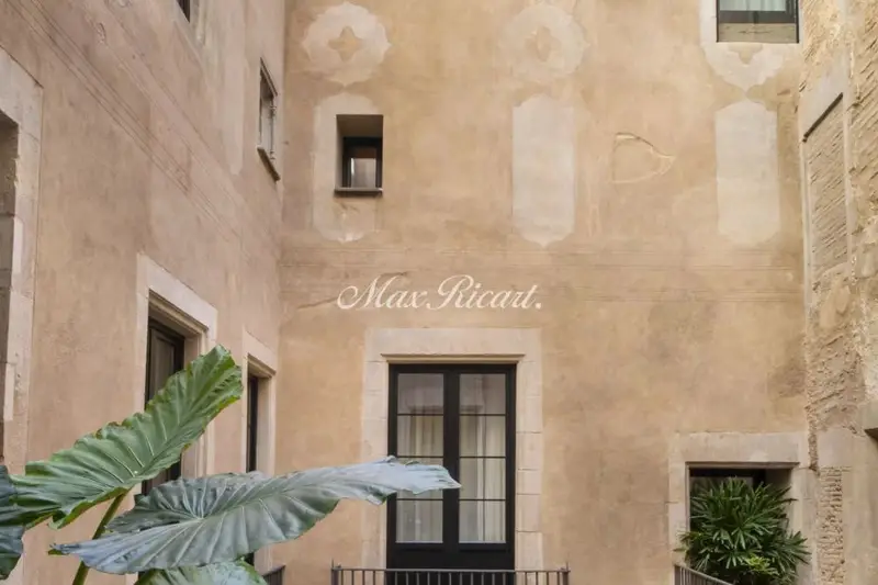 Apartamento de Lujo en el Gótico de Barcelona