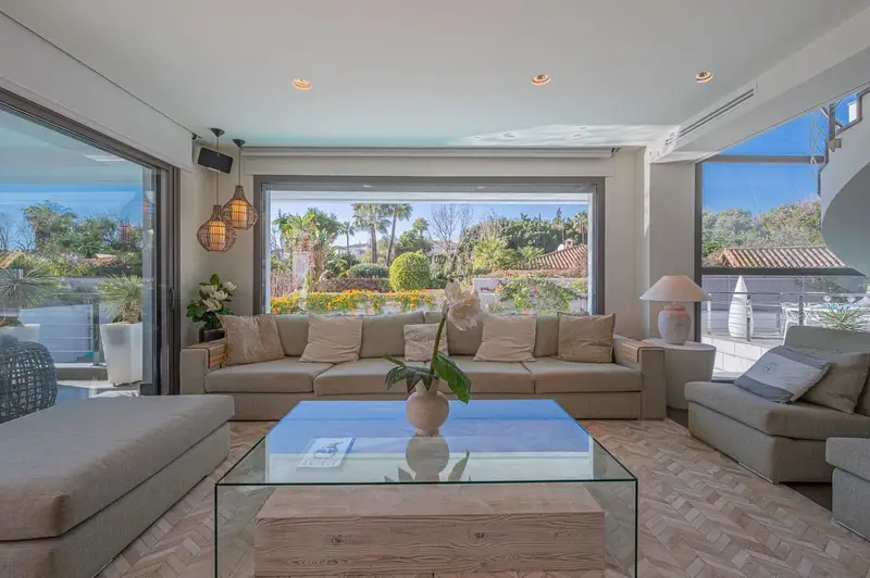 Chalet en venta en Lomas De Marbella, Marbella, Málaga