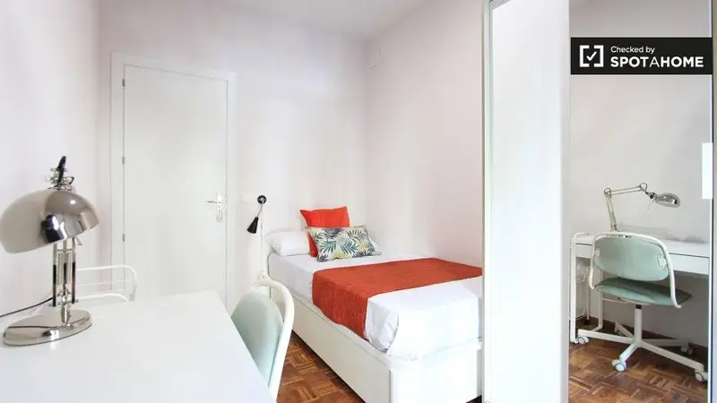 Apartamento 8 Dormitorios 3 Baños Madrid Alquiler Spotahome