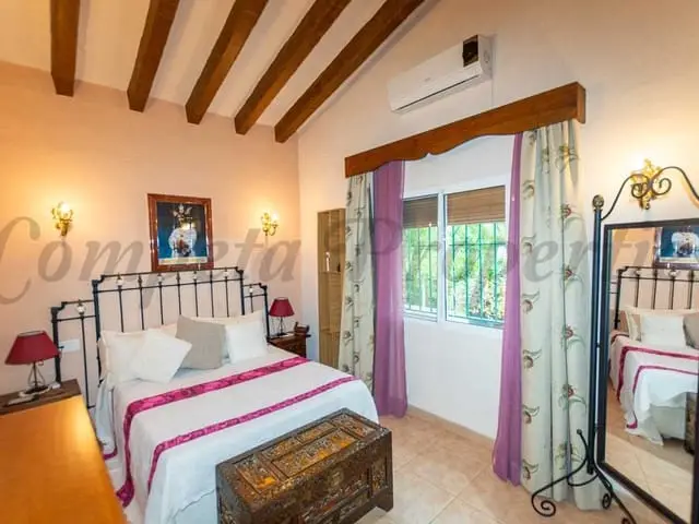 Finca Rustica 2 Dormitorios Frigiliana