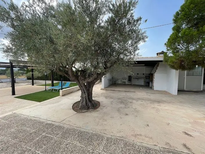 Villa 4 Dormitorios Yecla