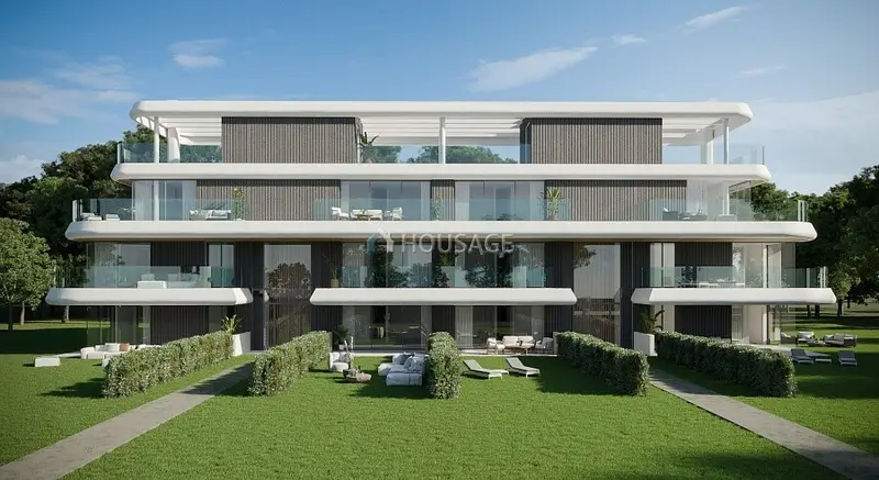 Aticos de Obra Nueva en Venta en Estepona