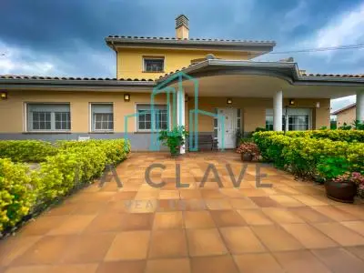Casa Chalet en Venta Bigues Barcelona Ideal Familias
