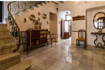 Casa de 5 Dormitorios en Venta en Velez Rubio