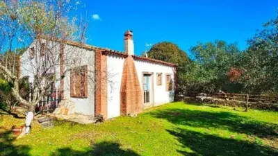 Finca Rustica con Casa en Aracena