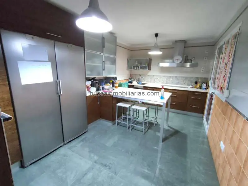 Adosado en Valdelagrana 4 Dormitorios 2 Baños Garaje