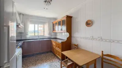 Alquiler piso 5 dormitorios 2 baños terraza 70m2 Carrer Pintor Sorolla