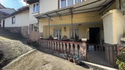 Casa en Venta en Santa Bárbara San Martín del Rey Aurelio