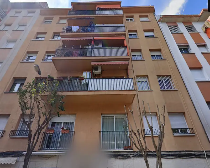 Piso 74m2 3 habitaciones Rubi