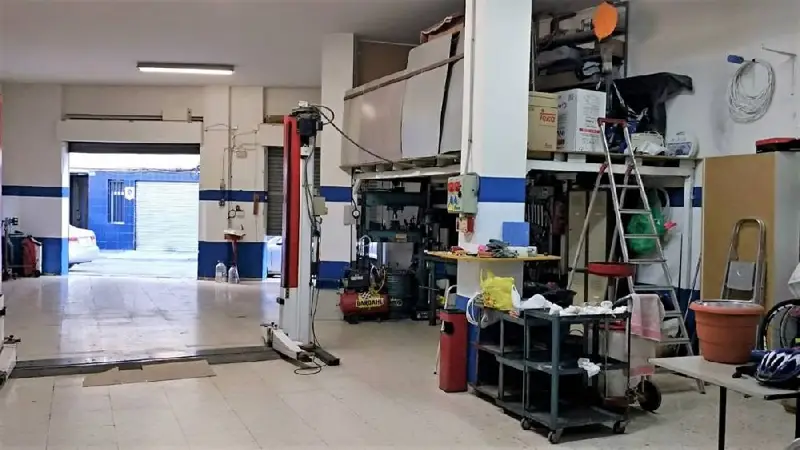 Venta Local Comercial Plaza Espa			
Crevillent 150m2