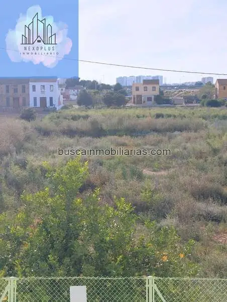Parcela Urbana en Venta Castellar Oliveral Valencia 6 Viviendas