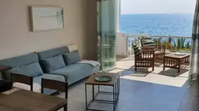 Apartamento en Primera Linea de Playa en Estepona