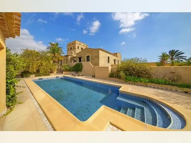 Villa de Lujo Estilo Riad en Vera