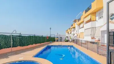 Piso en venta en La Zubia