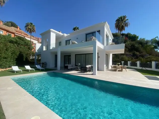 Casa Villa 6 Dormitorios Monte Halcones España
