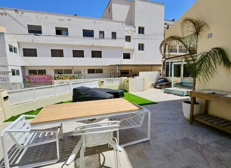 Adosado en Santiago de la Ribera con Jardin y Jacuzzi
