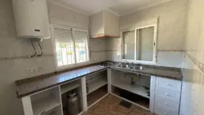 Casa en Venta en Corrales Planta Baja 3 Habitaciones Cerca de Supermercados
