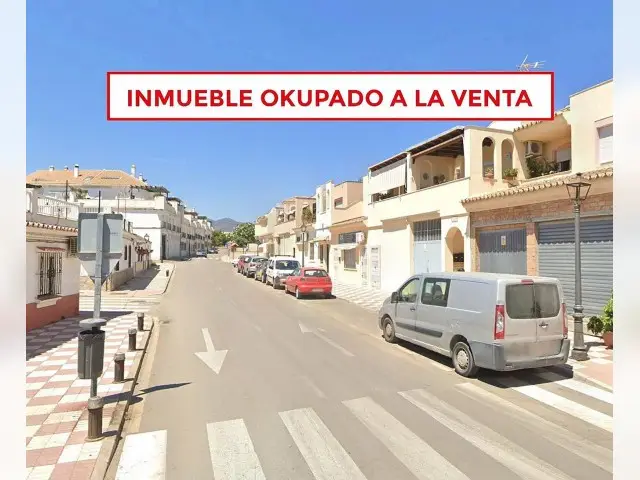 Apartamento 3 Dormitorios Estepona  Inversion Oportunidad