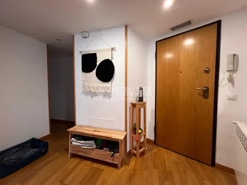Piso en venta en Pl. Austria