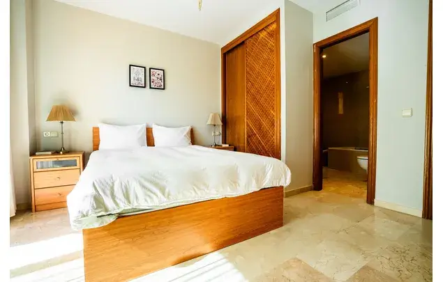 Alquiler Apartamento 2 Dormitorios 80m2 Estepona Playa