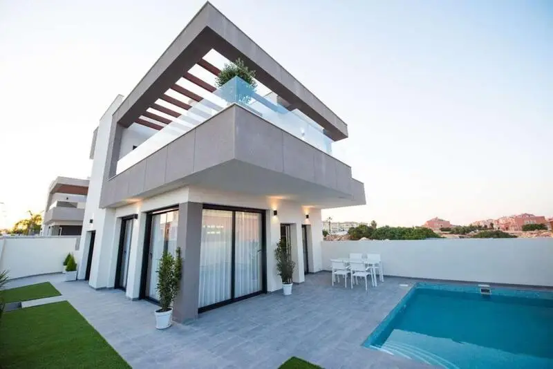 Villa de Lujo en La Herrada Alicante con Piscina Privada