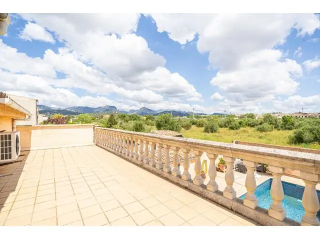 Chalet Pareado Con Terraza, Piscina Privada Y Garaje En Consell