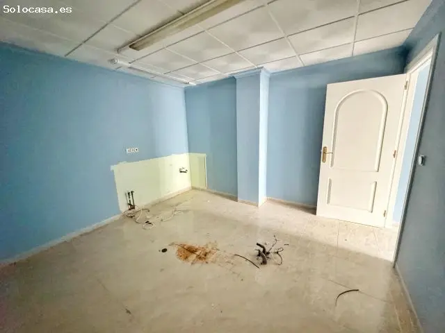 Entresuelo Comercial 219m2 Petrer Centro