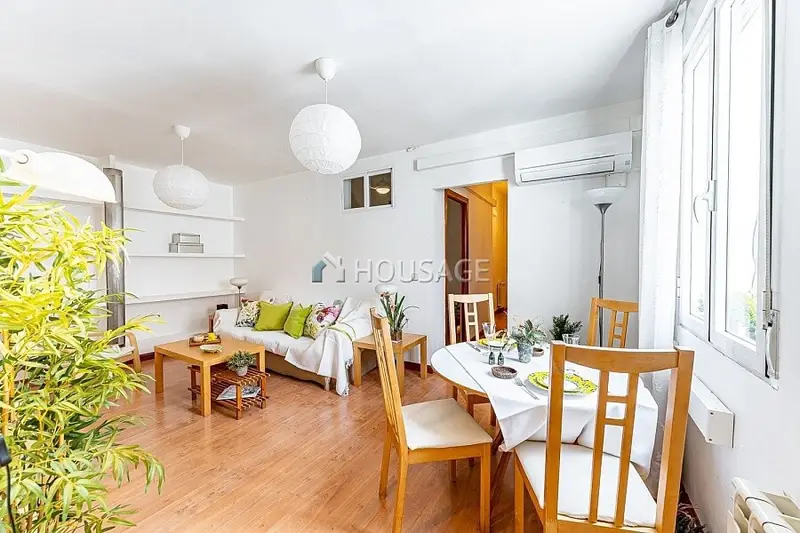 Piso en venta Malasaña Madrid 2 dormitorios cerca Plaza de España