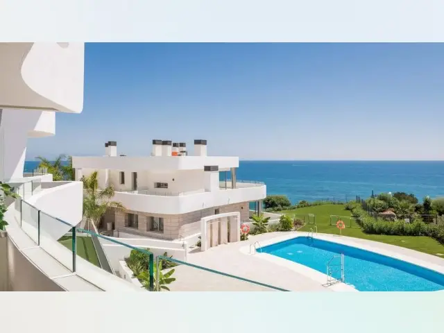 Apartamento en Mijas Costa del Sol con Vistas al Mar
