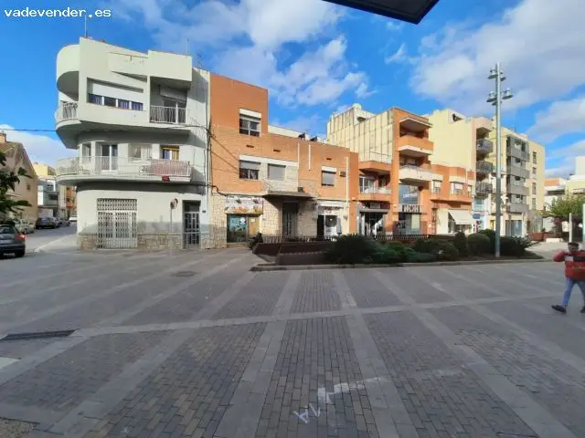 Edificio Plurifamiliar Amposta 3 Viviendas 2 Locales Alta Rentabilidad