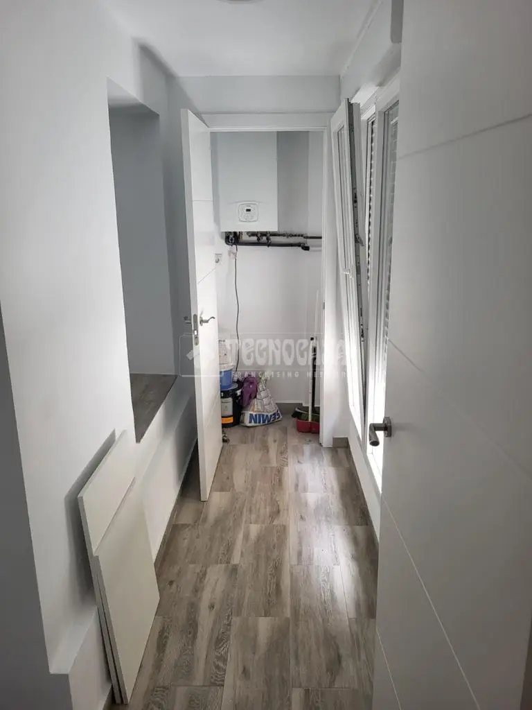 Piso Reformado en Las Fuentes Cartuja Baja 2 habitaciones
