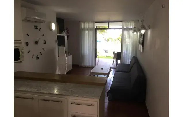 Alquiler Apartamento 2 Dormitorios Ciutadella 3-24 Meses