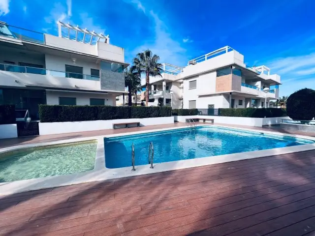 Piso de 3 Dormitorios en venta Ciudad Quesada, España