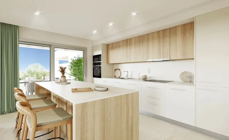 Atico en Venta Benahavis con Vistas al Mar y Golf