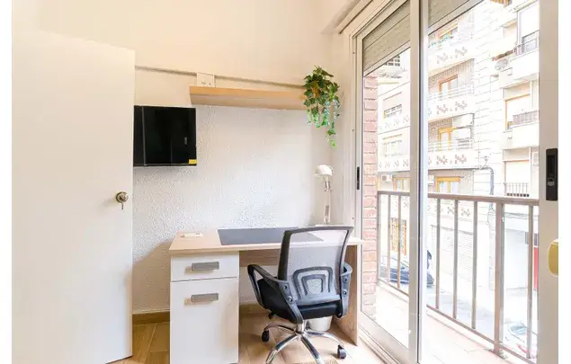Habitacion en Alquiler Carrer Teodor Llorente ELC