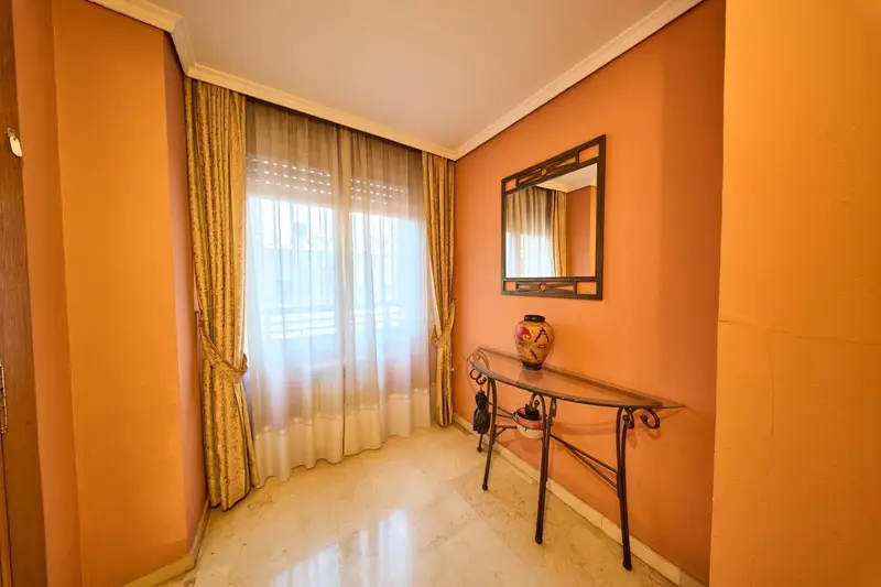 Vivienda en Plaza Einstein Granada 4 dormitorios 166m2