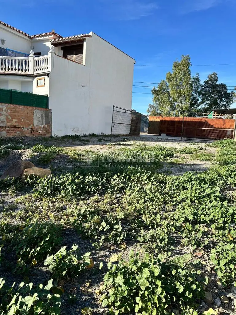 Solar Urbanizable 182m2 en Alora