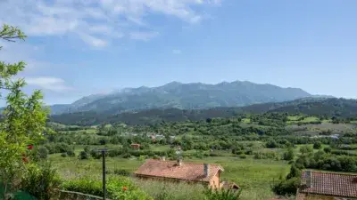 Casa Rural en Colunga con Vistas a la Sierra del Sueve