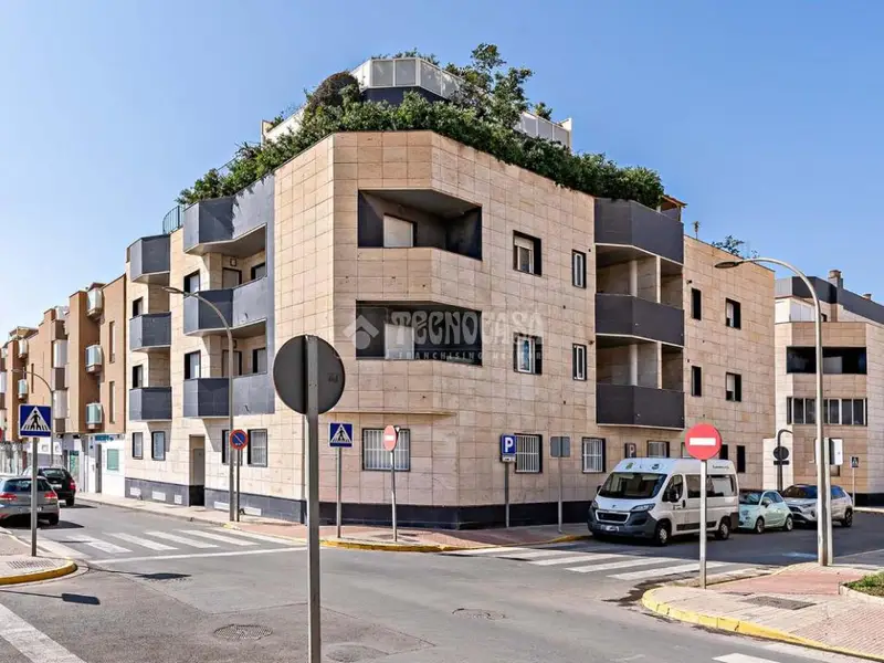 Atico en venta en el ejido 70m2 2 habitaciones