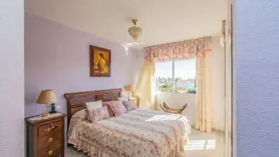 Casa Pareada en Atalaya con Jardin Privado