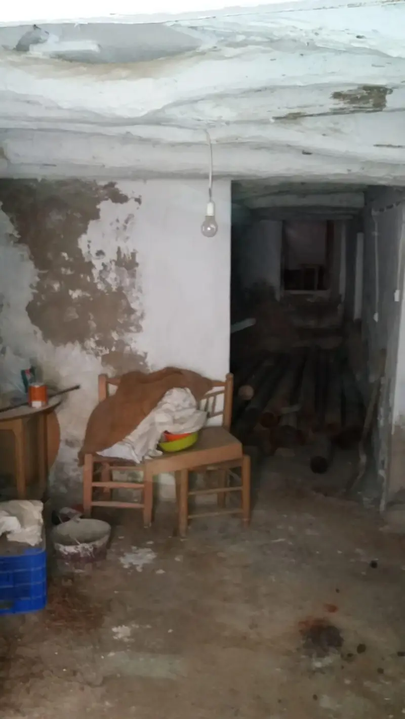 Casa en Venta Laroles Alpujarra Granadina 3 Plantas Para Reformar
