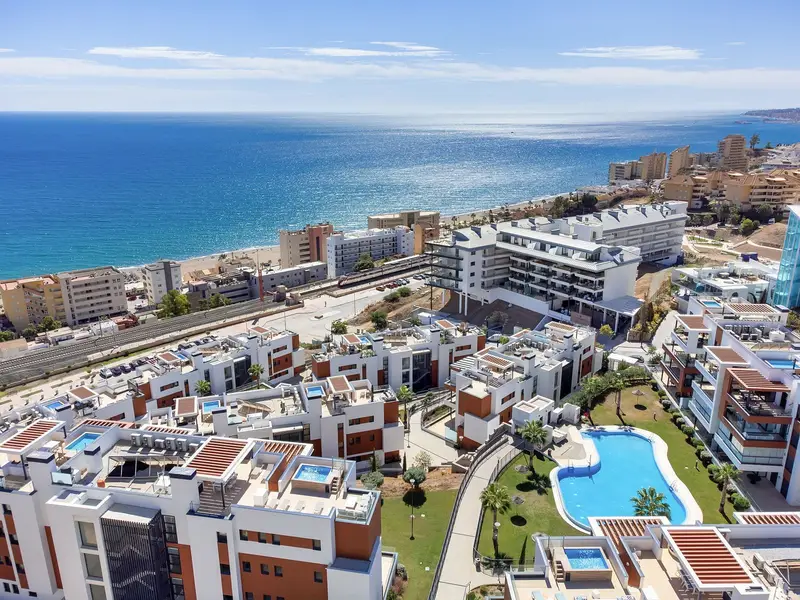 Apartamento 4 Dormitorios Lujo Costa Malaga Cerca Playa