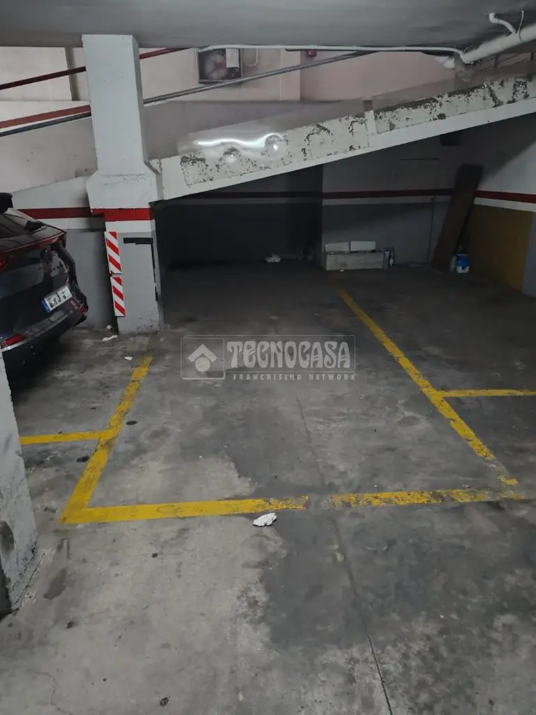 Plaza de Parking Extra Larga en Venta Barbera del Valles