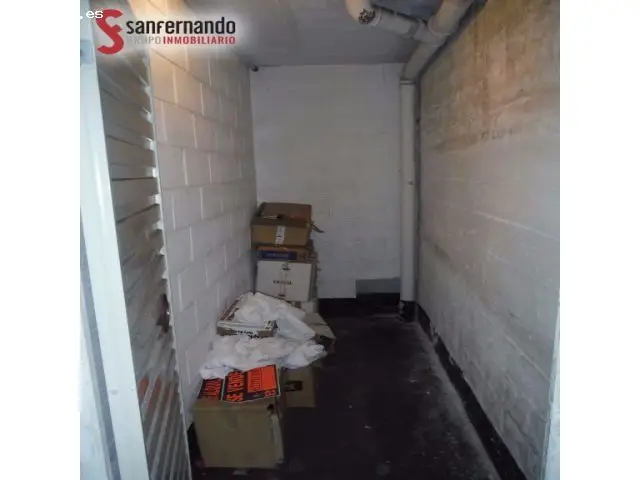 Garaje con Trastero en Valdenoja