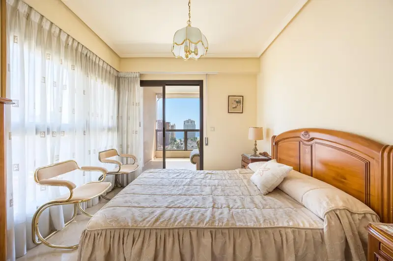 Apartamento en venta Rincon de Loix Benidorm con piscina y garaje