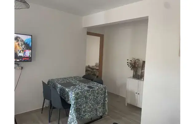 Habitaci
ón 70m
² Murcia Estudiantes Amueblada Wifi Incluido