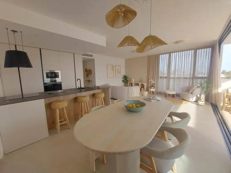 Apartamentos 3 Dormitorios Mar de Cristal